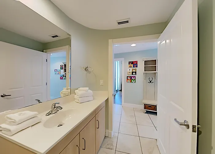 Apartment Island Towers #1301 Gulf Shores