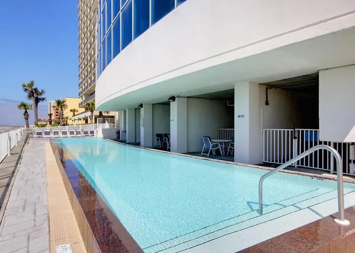 Apartment Island Towers #1301